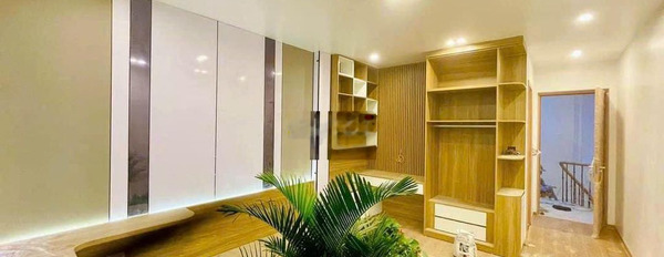 BÁN NHÀ TÂY SƠN ĐỐNG ĐA 36m2 ,5 TẦNG,Ô TÔ CÁCH 1M, NỘI THẤT CAO CẤP -03