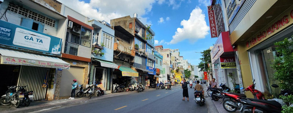 Cần xoay sở tiền trả nợ bán nhà mặt tiền tọa lạc trên Nguyễn Cư Trinh, Hồ Chí Minh giá bán cực rẻ chỉ 100 tỷ có diện tích 241m2 chính chủ đăng tin-02