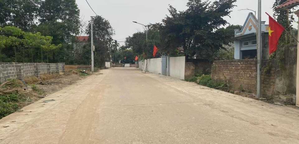 Cần bán đất tại Sơn Tây, Hà Nội, giá 2.x tỷ