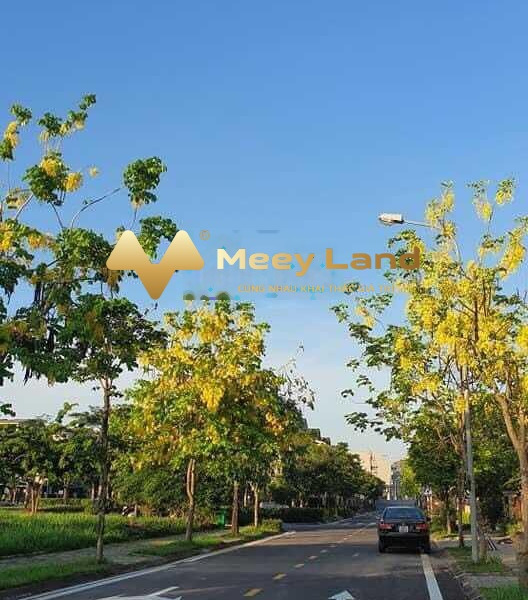 Cần cho thuê căn biệt thự thô đã hoàn thiện mặt ngoài tại dự án Sunny Garden City Quốc Oai-01