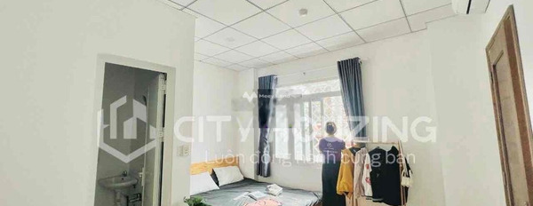 Trong căn hộ bao gồm 1 phòng ngủ, cho thuê căn hộ vị trí nằm ngay Nguyễn Tư Giản, Phường 12, 1 WC lh biết chi tiết-03