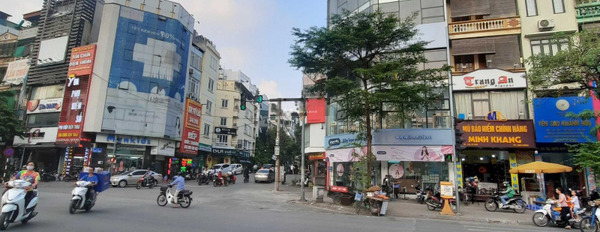 Nằm ở Thanh Bình, Hà Nội, bán nhà, bán ngay với giá hạt dẻ chỉ 21 tỷ có diện tích chính 90m2, nhà có 4 PN hãy nhấc máy gọi ngay-03
