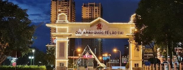 Cần gấp bán cửa hàng có diện tích khoảng 15m2 vị trí mặt tiền nằm tại Lào Cai, Lào Cai bán ngay với giá thương lượng chỉ 555 triệu-03
