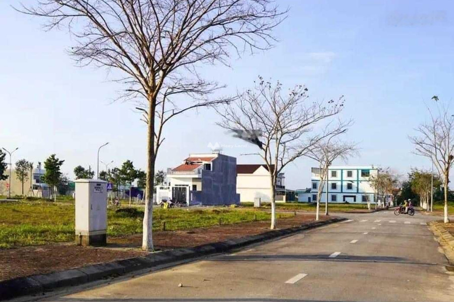 Trung tâm DA Phú Mỹ Quảng Ngãi bán mảnh đất, hướng Nam diện tích tổng là 330m2-01