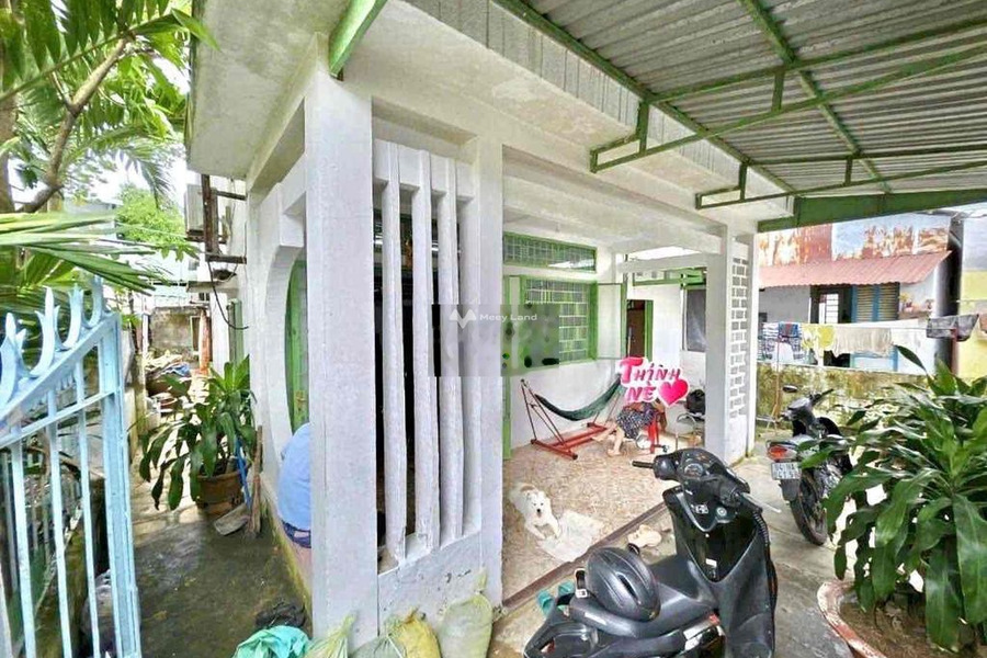Nhà có 2 phòng ngủ bán nhà ở có diện tích 120m2 bán ngay với giá quy định 1.49 tỷ vị trí đặt tại Lê Hồng Phong, Bình Thủy, hướng Đông Nam-01
