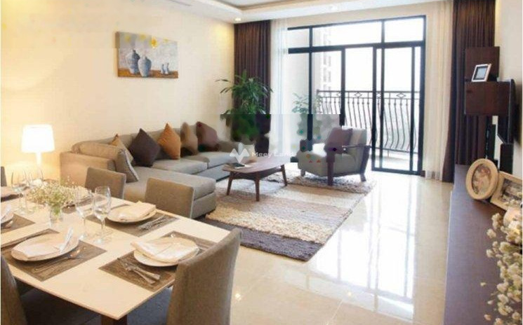 Giá bán đặc biệt 6.5 tỷ, bán chung cư diện tích chung là 146m2 vị trí đặt tại Thái Thịnh, Thịnh Quang, trong căn hộ này có 3 PN 2 WC gặp để trao đổi