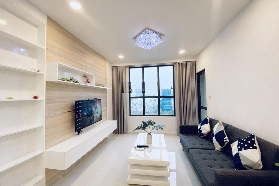 ICON 56, cho thuê căn hộ vị trí đẹp Bến Vân Đồn, Hồ Chí Minh thuê ngay với giá hạt dẻ 17 triệu/tháng, căn hộ này bao gồm 2 PN, 2 WC giá ưu đãi-01