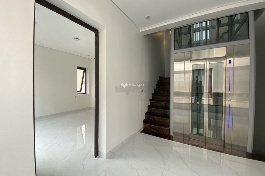 Cho thuê nhà với tổng diện tích 150m2 vị trí ở Nguyễn Huy Tưởng, Hà Nội thuê ngay với giá phải chăng chỉ 65 triệu/tháng-01