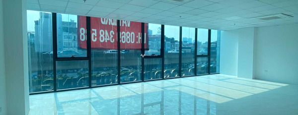 Cho thuê sàn văn phòng vị trí mặt tiền gần Thanh Xuân, Hà Nội có diện tích 190m2 nội thất có sẵn Đầy đủ trần, sàn, điều hòa, thang máy,-02