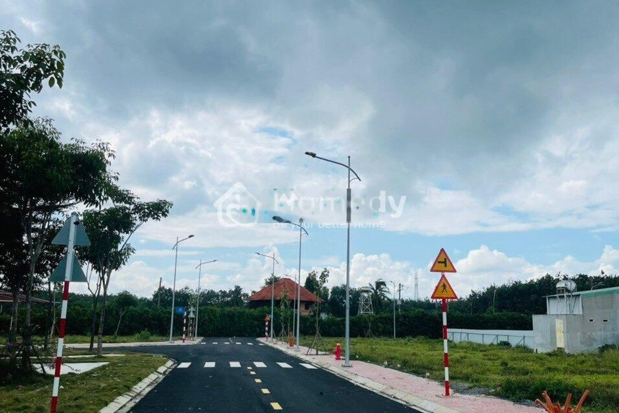 Vị trí thuận lợi tọa lạc gần Tây Ninh, Tây Ninh bán đất, giá bán khủng 800 triệu với diện tích chuẩn 90m2-01
