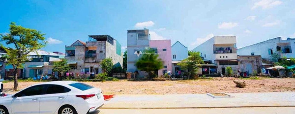 Vị trí mặt tiền tọa lạc ngay tại Nguyễn Tất Thành, Thị Trấn Ái Nghĩa bán đất giá bán quy định chỉ 1.2 tỷ diện tích trong khoảng 160m2-02