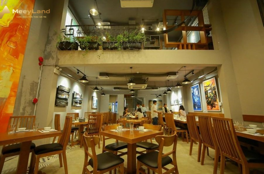 Sang nhượng nhà hàng cao cấp diện tích 430m2 khu trung tâm quận Hải Châu, Đà Nẵng. Giá 1.2 tỷ-01