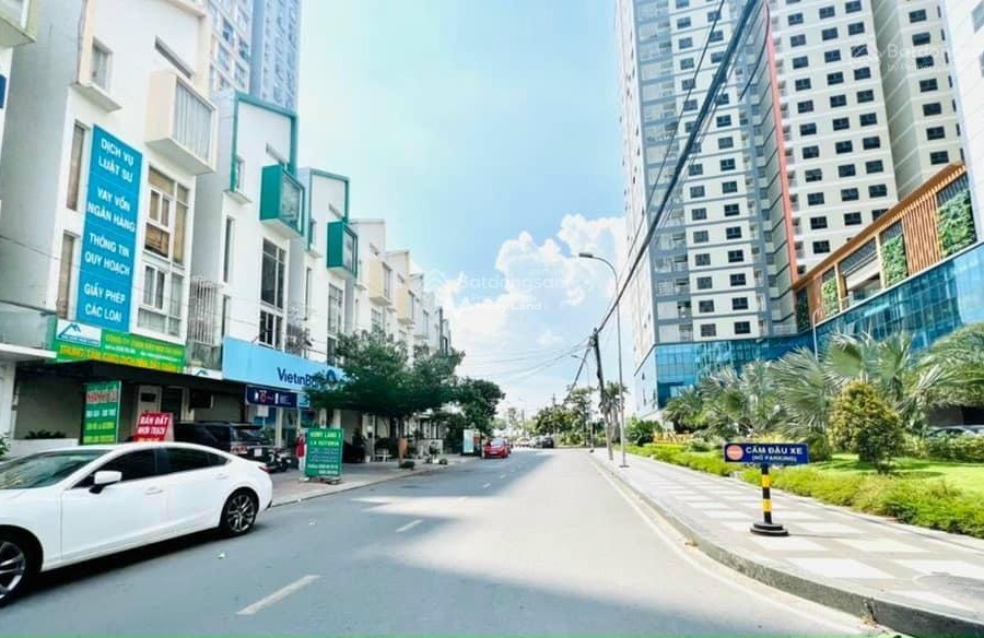 Cho thuê nhà với diện tích chuẩn 105m2 mặt tiền nằm ngay tại Nguyễn Duy Trinh, Bình Trưng Tây giá thuê đề xuất từ 30 triệu/tháng-01