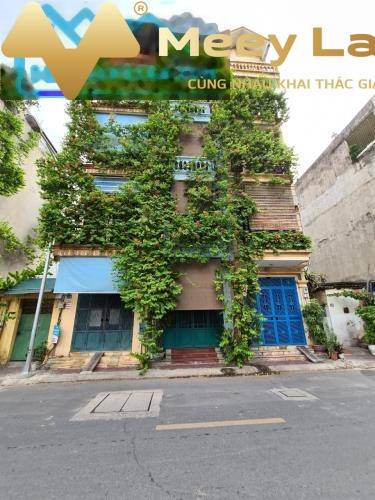 Giá đặc biệt chỉ 35 triệu/tháng, cho thuê nhà có một dt là 90 m2 tọa lạc ngay trên Nghĩa Đô, Hà Nội giá hợp lý-01