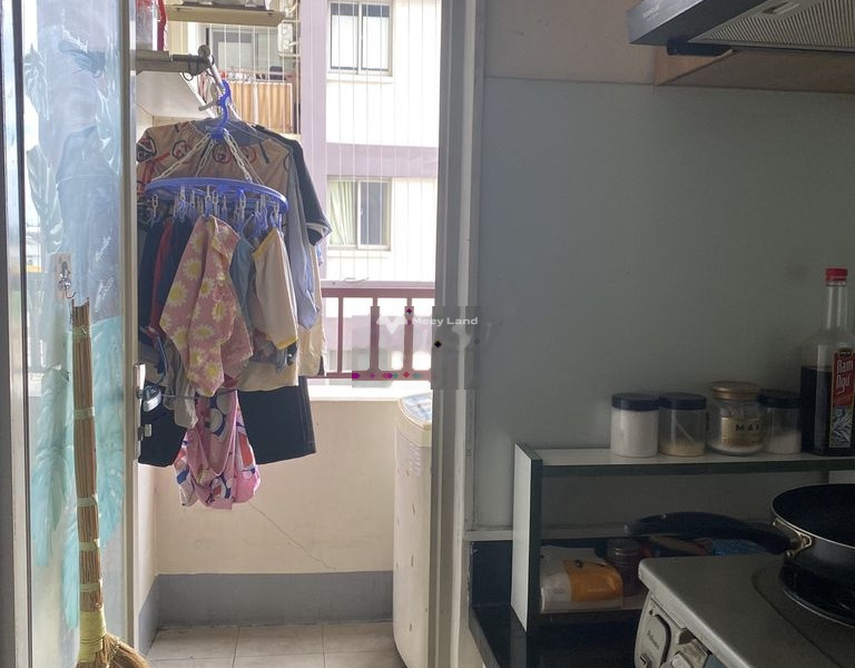 Bình Tân, Hồ Chí Minh, cho thuê chung cư thuê ngay với giá cạnh tranh chỉ 6.5 triệu/tháng, trong căn này gồm 2 phòng ngủ, 2 WC nhà view bao đẹp-01