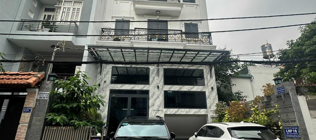 Bán nhà ở diện tích 200m2 bán ngay với giá công khai chỉ 29 tỷ mặt tiền tọa lạc ngay tại Nguyễn Văn Nghi, Gò Vấp