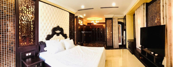 Bán ngay với giá từ 26 tỷ bán biệt thự diện tích 293m2 mặt tiền tọa lạc ngay ở Nha Trang, Khánh Hòa, ngôi nhà này gồm 4 PN, 5 WC-03