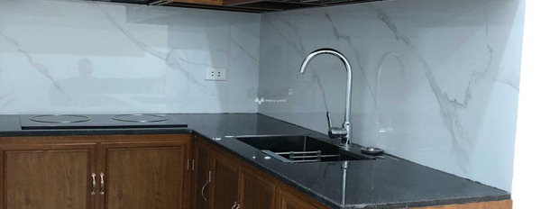 DT 75m2 bán nhà ở vị trí đặt tọa lạc ở Đống Đa, Hà Nội hướng Đông - Nam ngôi nhà có tổng cộng 2 PN 2 WC còn chần chờ gì nữa. hãy nhấc máy gọi ngay-02