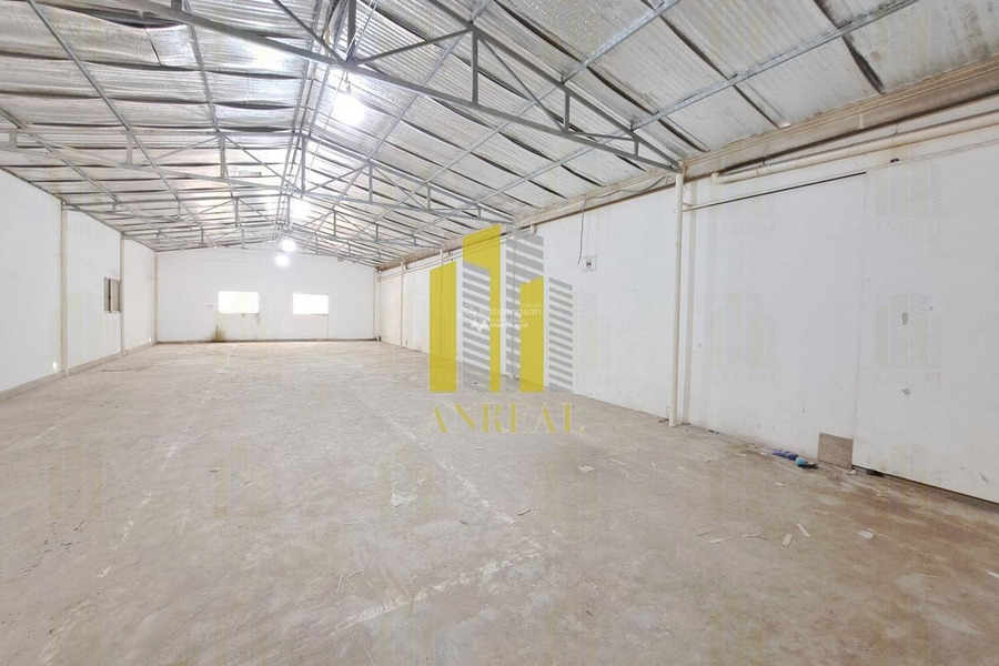 Mặt tiền nằm tại Quận 2, Hồ Chí Minh cho thuê kho bãi 150m2 thuê ngay với giá cực mềm 25 triệu/tháng hỗ trợ mọi thủ tục miễn phí-01