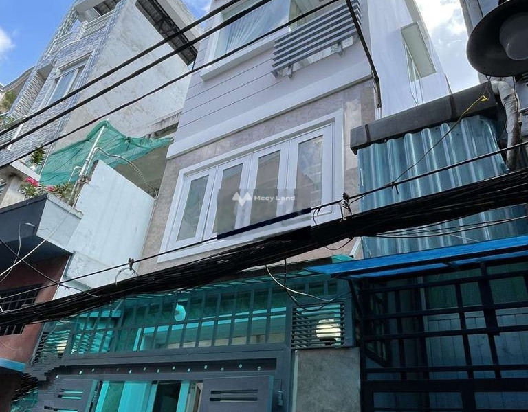 Nằm tại Quận 4, Hồ Chí Minh, cho thuê nhà, giá thuê cực kì tốt 13 triệu/tháng diện tích như sau 40m2, trong ngôi nhà này 3 PN vị trí thuận lợi-01