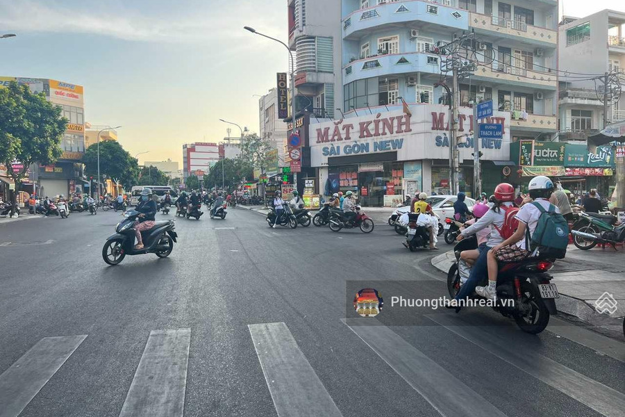 Bán nhà vị trí đặt tọa lạc ngay ở Lũy Bán Bích, Hồ Chí Minh bán ngay với giá êm 53 tỷ diện tích rộng 450m2 căn nhà gồm 1 phòng ngủ-01