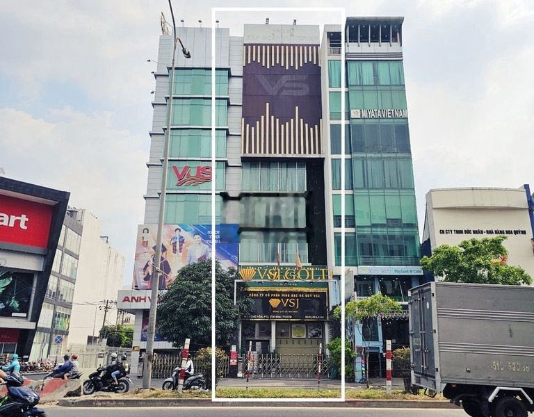 Cho thuê tòa nhà mặt tiền Cộng Hòa quận Tân Bình, 8x29m, 7 tầng -01