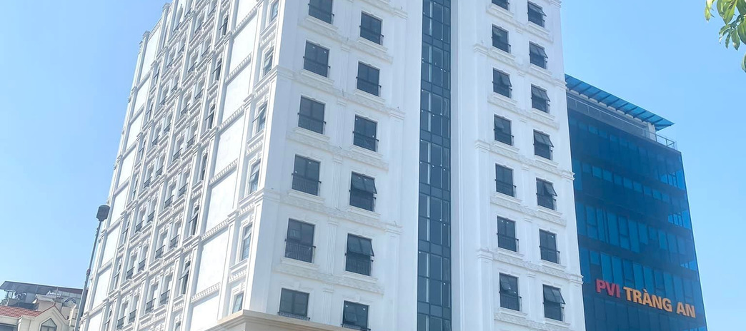 Bán nhà mặt phố Tăng Bạt Hổ, 166m2, mặt tiền rộng, giá 85 tỷ