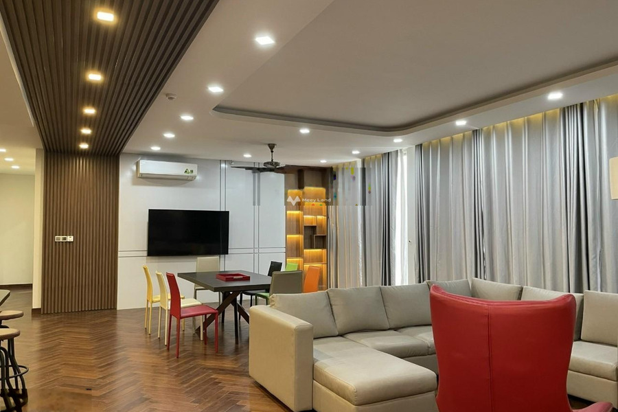 Chung cư 4 PN, cho thuê căn hộ vị trí thuận lợi tọa lạc tại Quận 7, Hồ Chí Minh, tổng quan căn hộ 4 PN, 4 WC ban công view đẹp-01