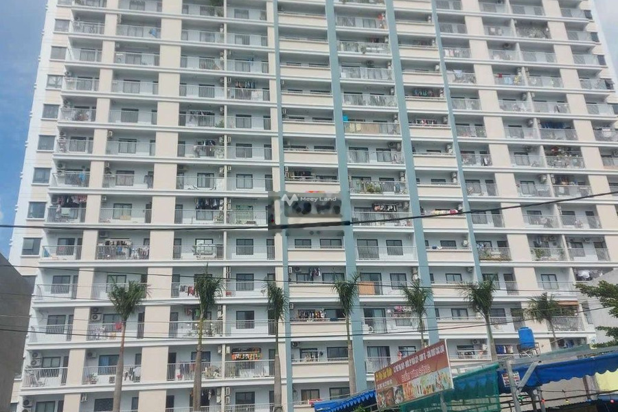Tại Liên Huyện, Thuận An bán chung cư bán ngay với giá cực rẻ 1.3 tỷ, hướng Đông Bắc, trong căn này bao gồm 2 phòng ngủ, 2 WC còn chần chờ gì nữa-01
