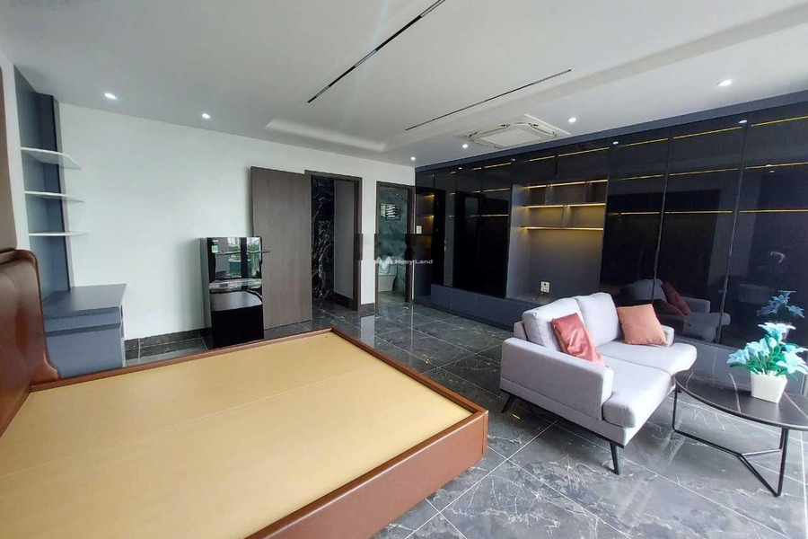 Nhà 3 phòng ngủ bán nhà ở diện tích chuẩn 50m2 bán ngay với giá công khai 12 tỷ vị trí thuận lợi tọa lạc ngay trên Bồ Đề, Hà Nội-01