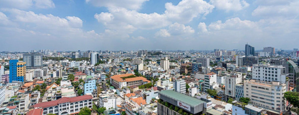 Chung cư 4 PN, cho thuê căn hộ vị trí đặt vị trí ngay trên Quận 1, Hồ Chí Minh, tổng quan căn này 4 phòng ngủ, 3 WC nội thất sang trọng-02