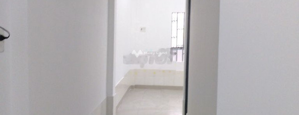 Cho thuê nhà diện tích cụ thể 60m2 vị trí đẹp ngay trên Đông Hưng Thuận, Quận 12 giá nhỉnh 6 triệu/tháng, ngôi nhà này gồm có 1 phòng ngủ, 1 WC-03