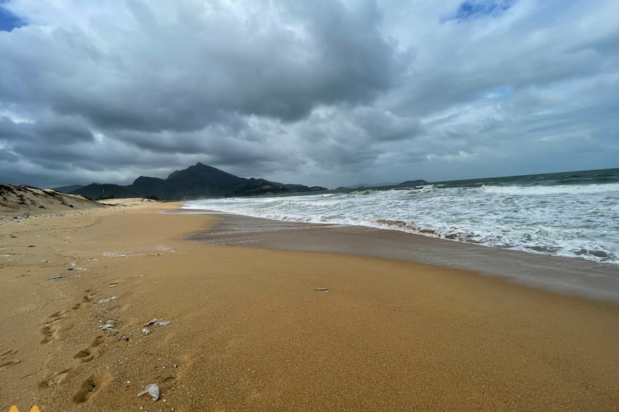 Bán nhanh đất nền mặt biển ngay bãi tắm Xuân Hải, sông Cầu, tỉnh Phú Yên-01