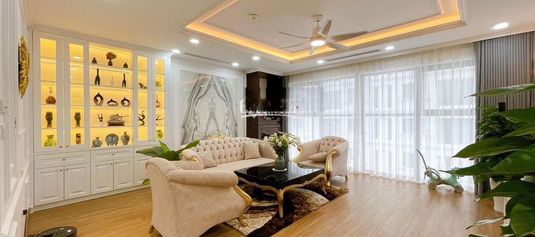 Khoảng 4.5 tỷ bán căn hộ có diện tích là 100m2 vị trí ngay Lê Văn Lương, Thanh Xuân