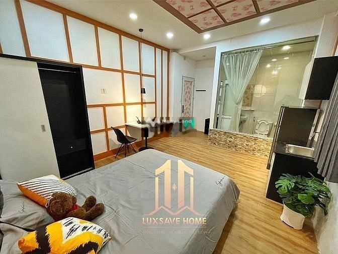 Cho thuê chung cư mặt tiền nằm ở Phường 3, Hồ Chí Minh, trong căn hộ có tổng cộng 1 phòng ngủ, 1 WC giao thông đông đúc-01