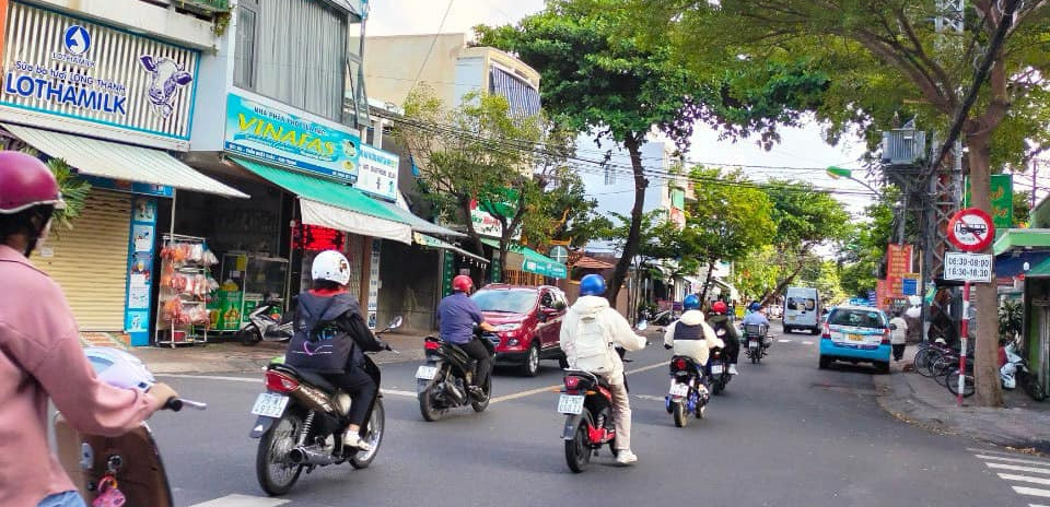 Cho thuê mặt bằng thành phố Nha Trang, giá 8 triệu/tháng