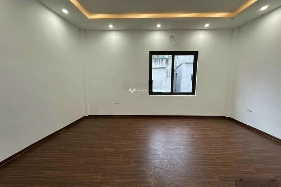 Có diện tích chung 30m2 bán nhà vị trí thuận lợi ngay ở Ngọc Hà, Hà Nội ngôi nhà gồm 3 phòng ngủ 4 WC còn chần chờ gì nữa-01