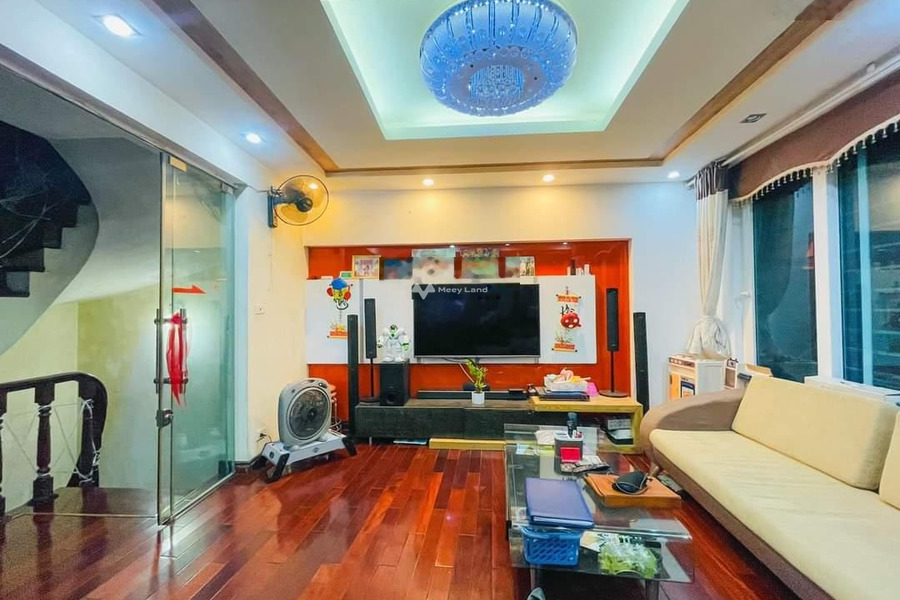 Bán nhà ở Nguyễn Văn Lộc, Hà Đông giá bán cực tốt từ 7 tỷ diện tích rộng 48.5m2 tổng quan trong ngôi nhà gồm 7 PN-01
