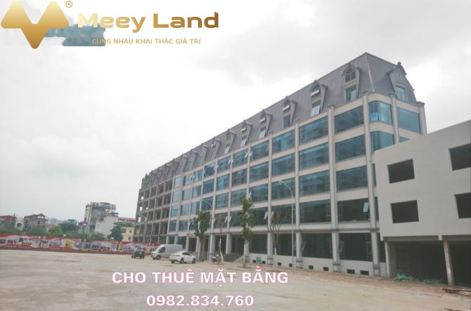 Cho thuê sàn văn phòng giá thuê khủng chỉ 25 triệu/tháng gần Dịch Vọng Hậu, Cầu Giấy dt chuẩn là 100 m2-01