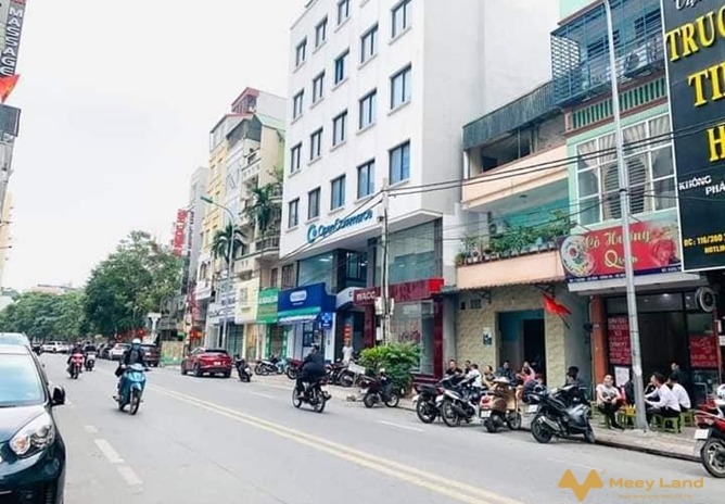 Cho thuê tòa nhà mặt phố Trung Phụng, Đống Đa, Hà Nội. Diện tích 300m2