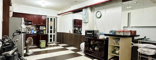 DT 60m2 bán nhà ở tọa lạc ngay tại Quận 1, Hồ Chí Minh nhà nhìn chung gồm 2 PN 2 WC hãy nhấc máy gọi ngay-02