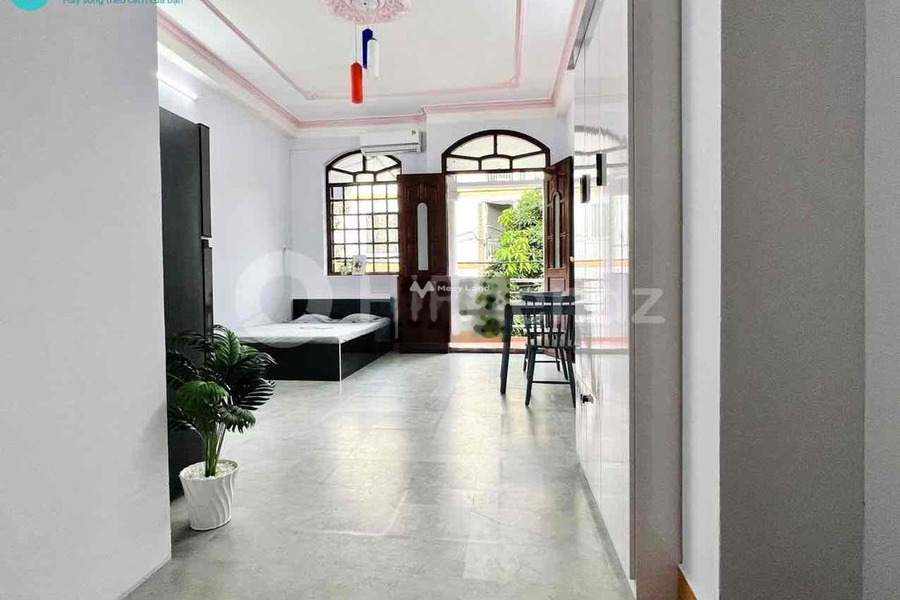 Tổng quan căn hộ bao gồm 1 PN, cho thuê căn hộ vị trí đẹp tọa lạc ở Lý Chiêu Hoàng, Phường 10, 1 WC có chỗ để xe-01