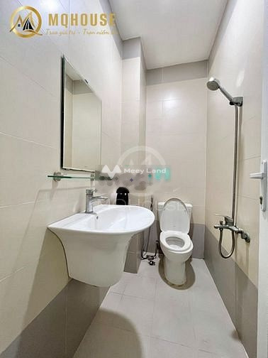 Cho thuê căn hộ mặt tiền tọa lạc ở Bình Thạnh, Hồ Chí Minh thuê ngay với giá siêu tốt 12 triệu/tháng, trong căn này gồm có 2 PN, 2 WC dọn vào ở ngay-01