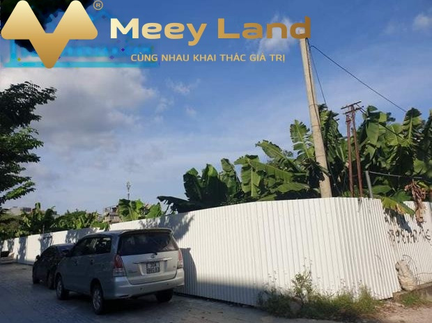 470 tỷ bán đất dt đúng với trên ảnh 5800 m2 mặt tiền nằm tại Đường Phạm Văn Đồng, Quận Bắc Từ Liêm