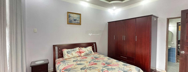 Căn hộ 2 PN, cho thuê căn hộ vị trí đặt vị trí ở Quận 4, Hồ Chí Minh, tổng quan căn hộ này có 2 phòng ngủ, 1 WC lh biết chi tiết-03