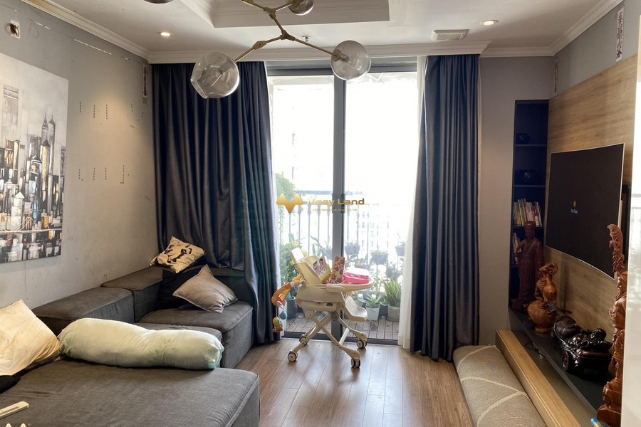 Diện tích 108m2, bán chung cư giá cực rẻ từ 5.8 tỷ ngay trên Minh Khai, Hai Bà Trưng, trong căn hộ nhìn chung gồm có 3 phòng ngủ, 2 WC ở lâu dài-01
