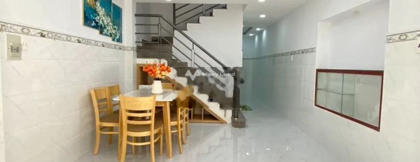 Tổng quan nhà này 4 PN, bán nhà ở diện tích chuẩn 33m2 bán ngay với giá siêu khủng 1.8 tỷ vị trí thuận lợi nằm ở Bình Thạnh, Hồ Chí Minh-03