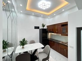 Ngôi nhà có tất cả 5 phòng ngủ, bán nhà ở có diện tích 47m2 giá bán cực mềm từ 7.95 tỷ vị trí mặt tiền ngay ở Lãng Yên, Hà Nội-03