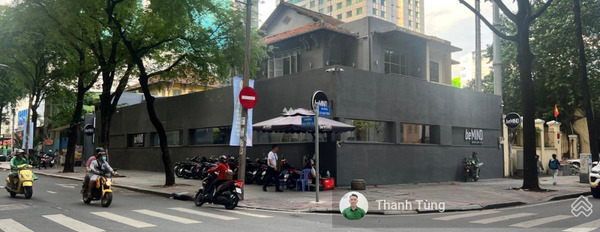Có vấn đề về tài chính bán nhà vị trí mặt tiền nằm trên Bến Nghé, Hồ Chí Minh giá bán đề xuất từ 450 tỷ có diện tích chính 458.81m2 vị trí siêu đẹp-03