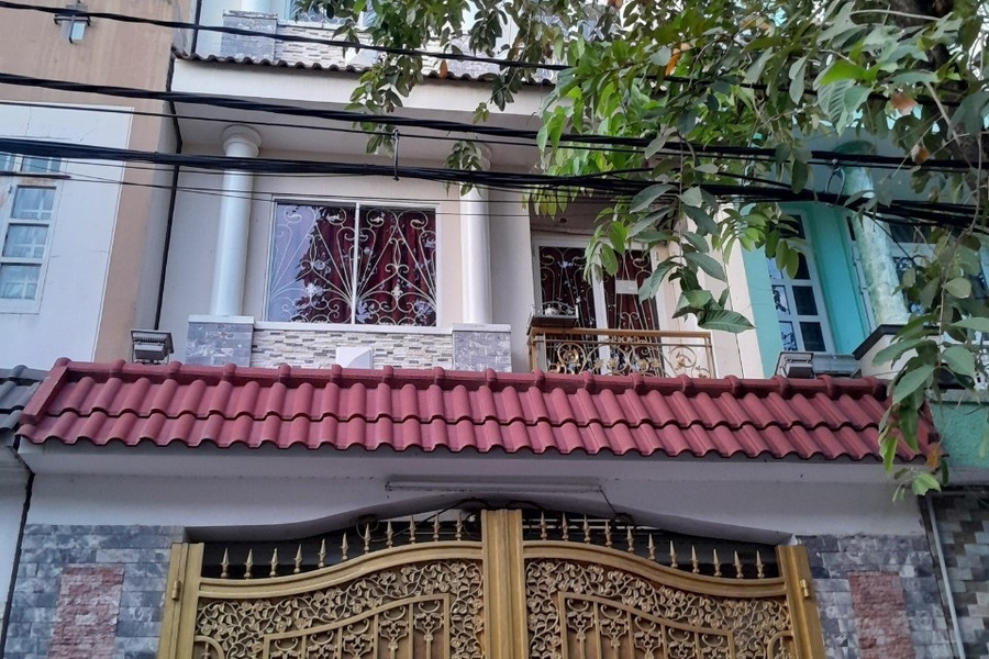 Bán rẻ nhà phố xinh 90m2, 1 trệt 3 lầu khu dân cư Gia Hòa - thành phố Hồ Chí Minh-01